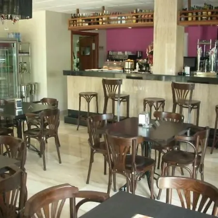 Don Alfredo Hotell 2*